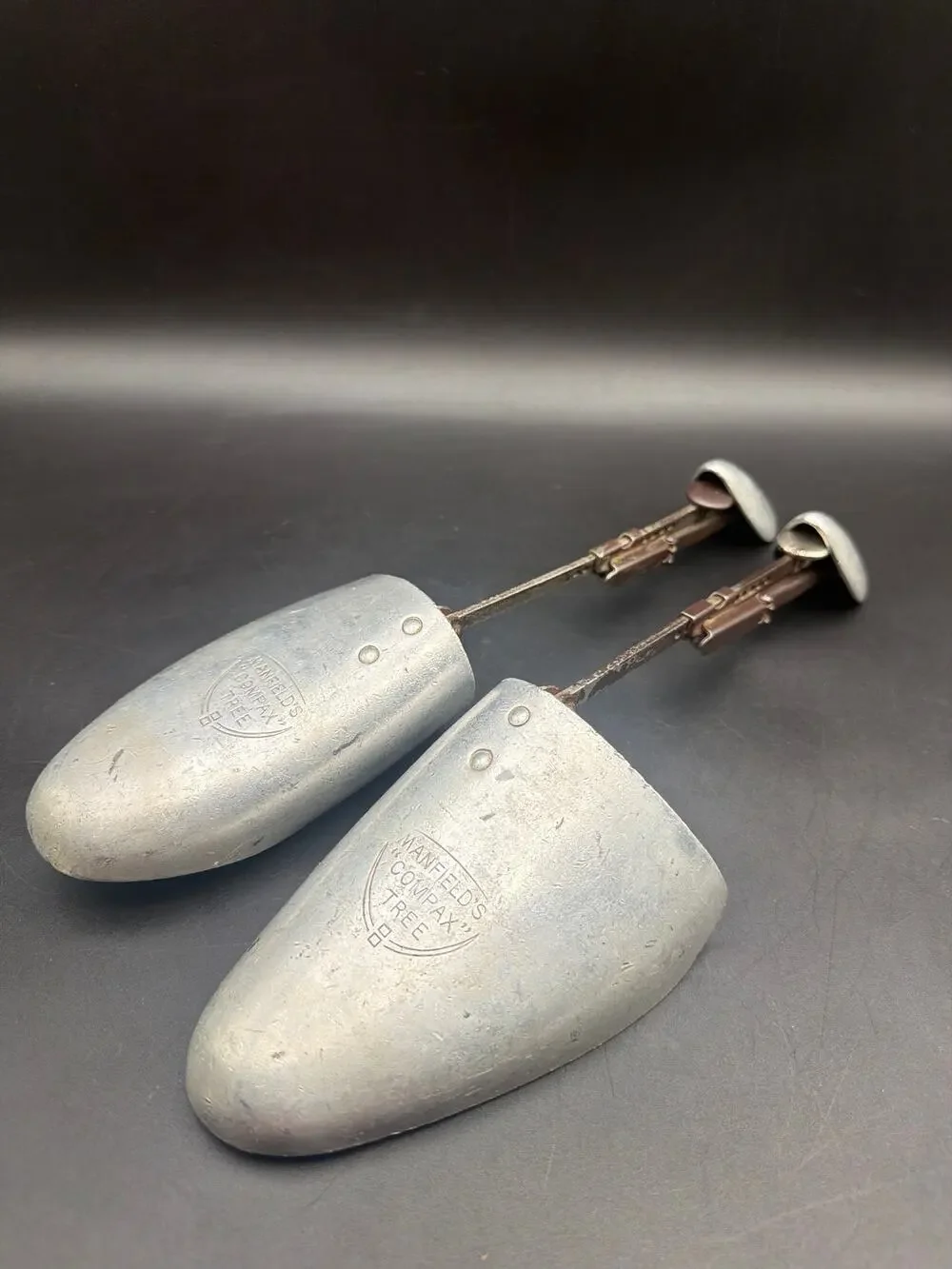 Vintage Manfield’s Compax Shoe Trees Pair Size 9-10 M Made in England Metal 1930